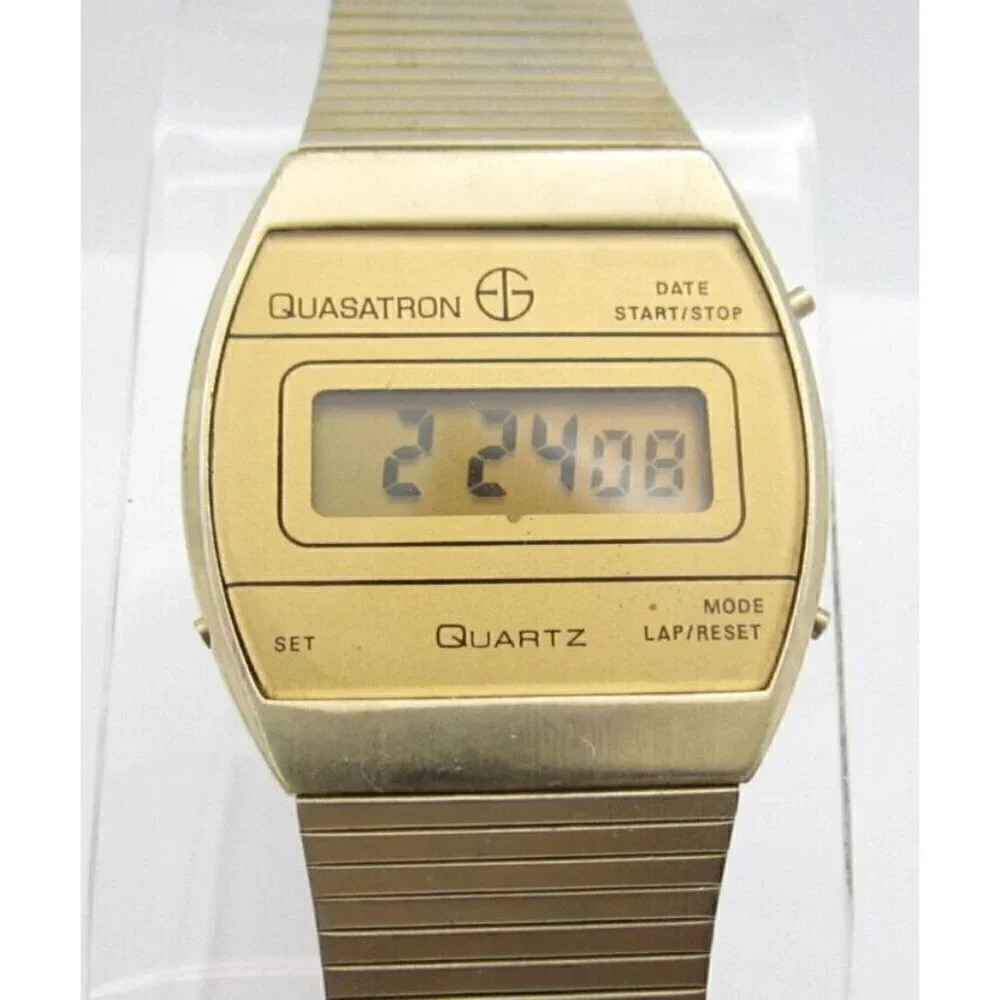Vtg Men's Quasatron Quartz WR Digital 30mm Causal Round Watch (G555)
